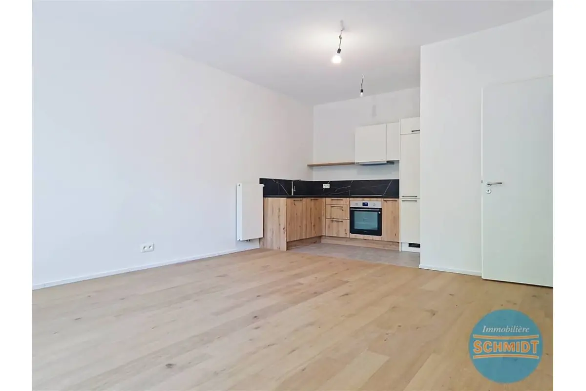 Appartement te  in Sint-Lambrechts-Woluwe 1200 1300.00€ 1 slaapkamers 65.00m² - Zoekertje 745948