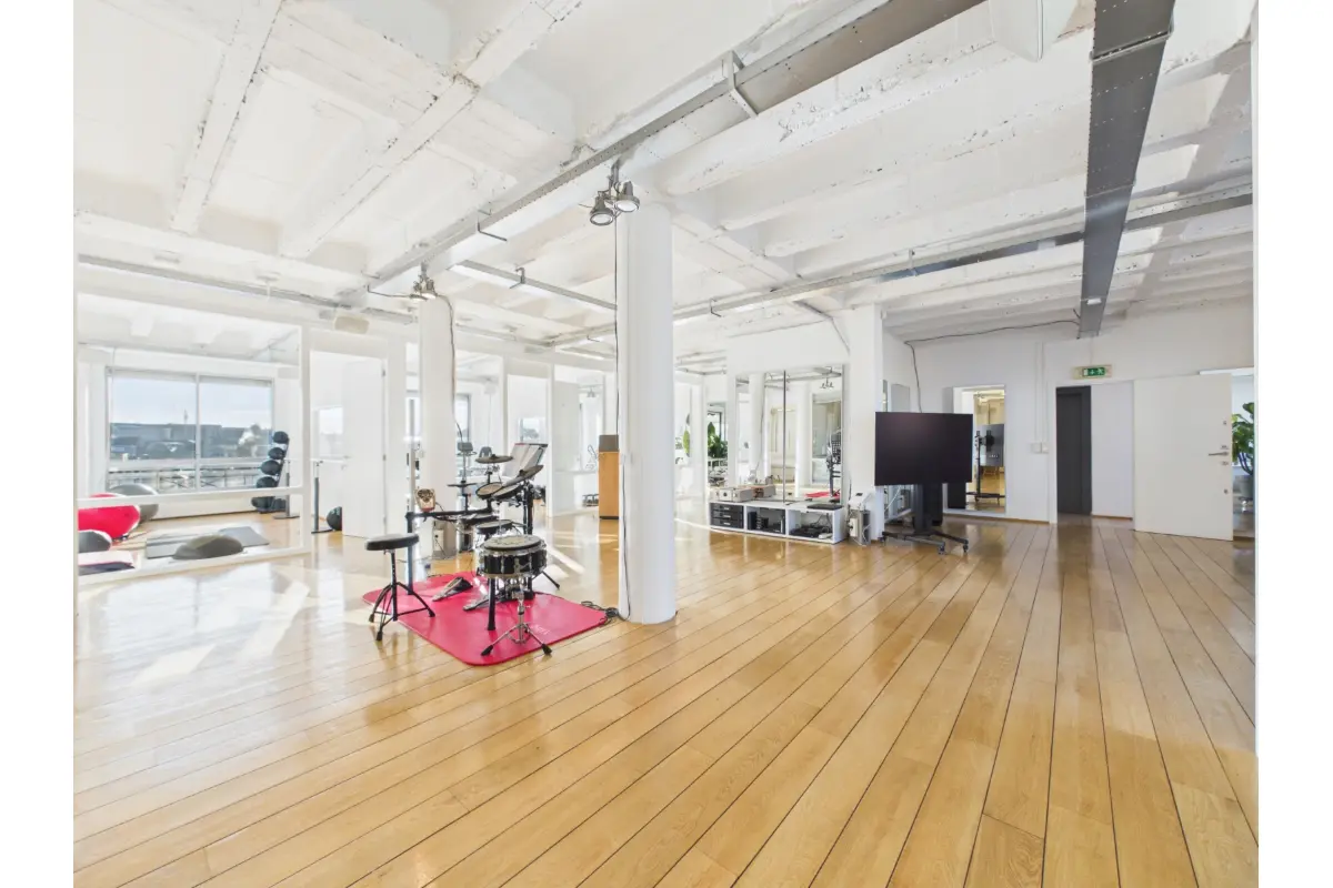 Handelszaak te  huur in Elsene 1050 3500.00€  slaapkamers 250.00m² - Zoekertje 746406