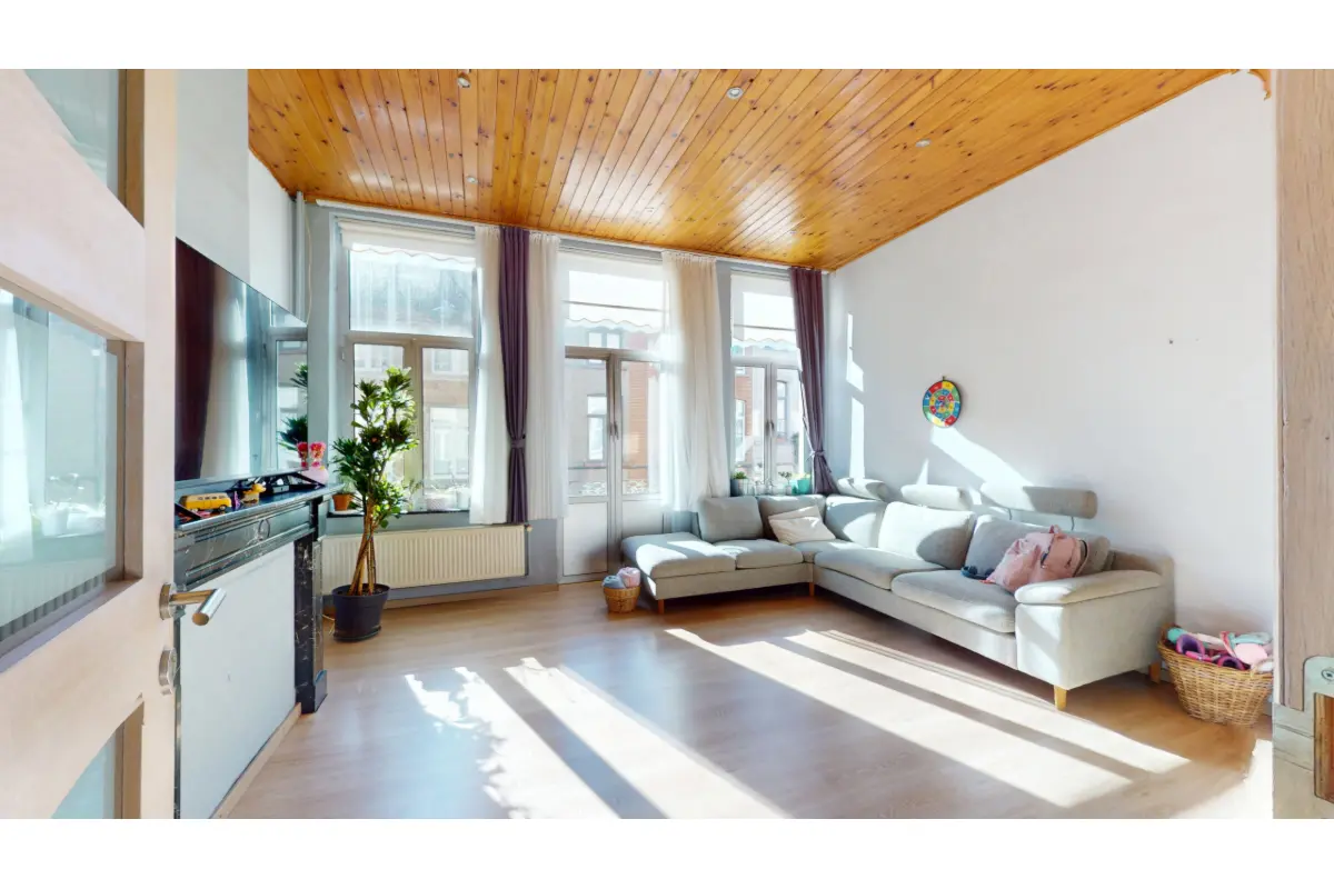 Maison à  à Schaerbeek 1030 435000.00€ 4 chambres 235.00m² - annonce 747077