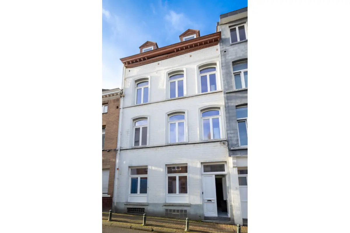 Maison à louer à Saint-Gilles 1060 3600.00€ 6 chambres 150.00m² - annonce 747225