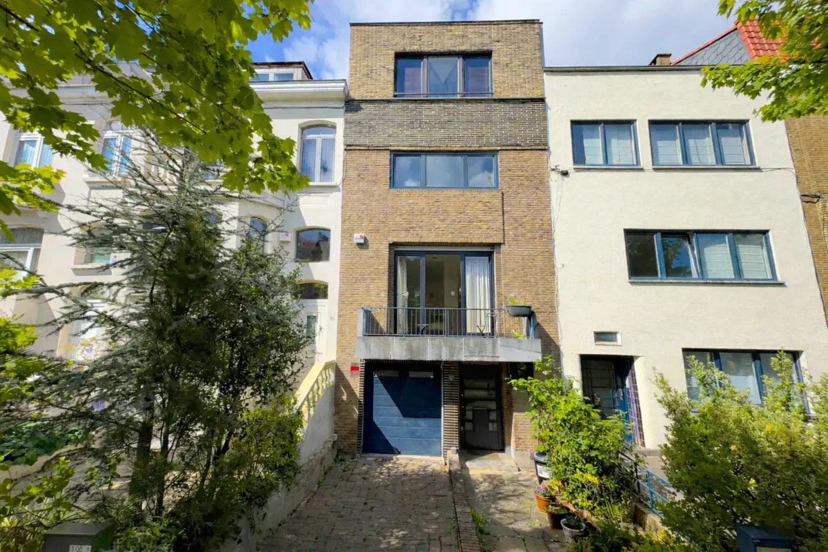 Maison à  à Woluwe-Saint-Lambert 1200 765000.00€ 4 chambres 270.00m² - annonce 747076