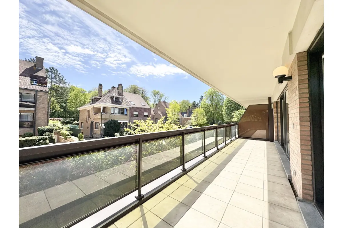 Appartement à louer à Woluwe-Saint-Pierre 1150 3500.00€ 3 chambres 251.00m² - annonce 747282