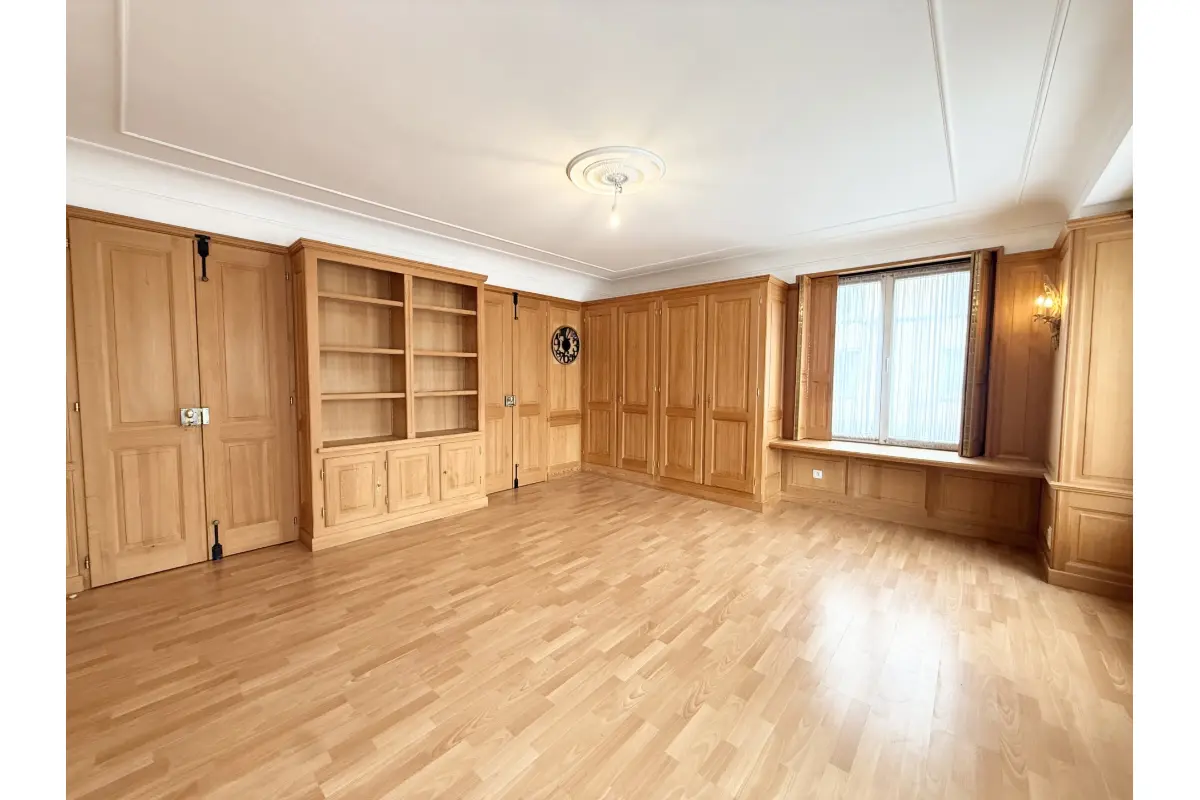 Appartement à louer à Woluwe-Saint-Lambert 1200 1600.00€ 2 chambres 115.00m² - annonce 748150