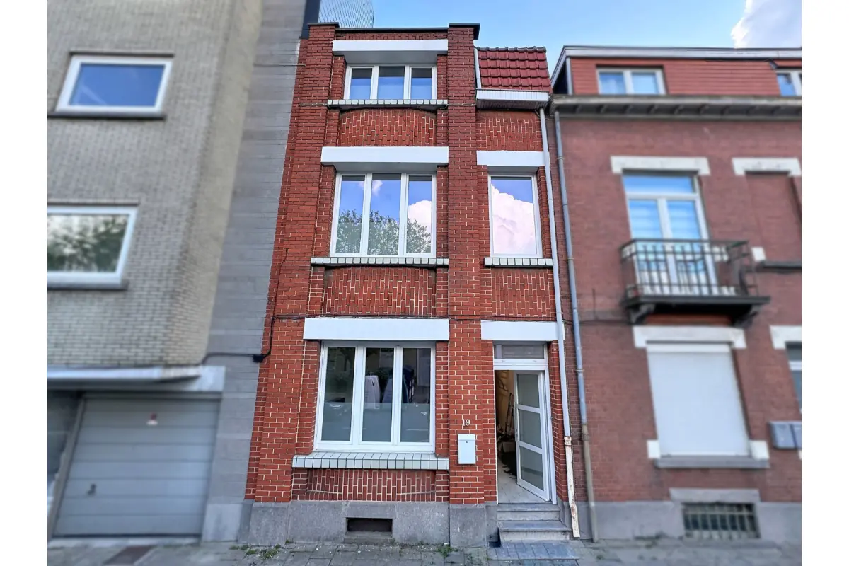 Maison à louer à Evere 1140 1700.00€ 3 chambres 138.00m² - annonce 748012