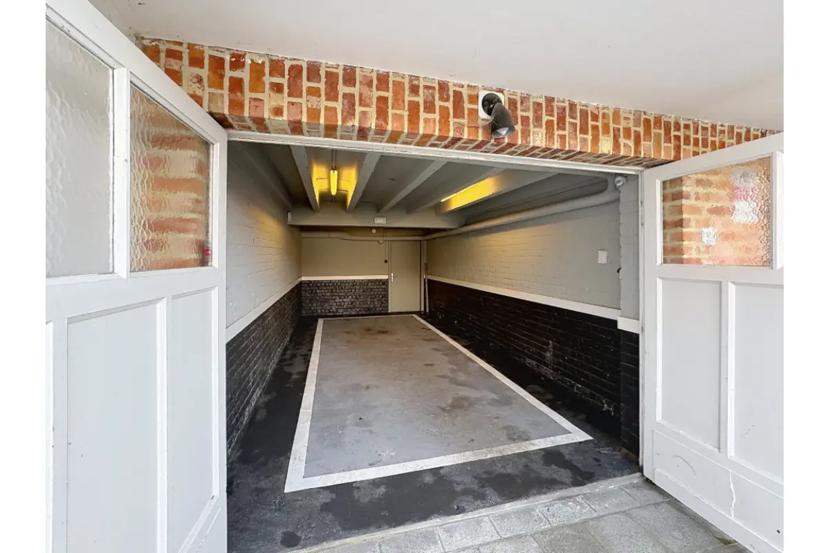 Parking / garage à louer à Ixelles 1050 200.00€  chambres m² - annonce 747658