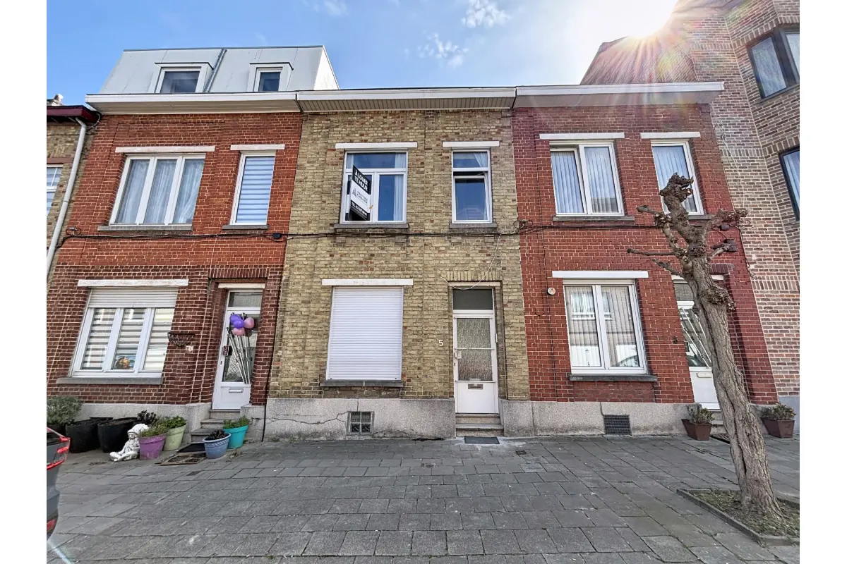 Maison à louer à Anderlecht 1070 1600.00€ 4 chambres 108.00m² - annonce 748092