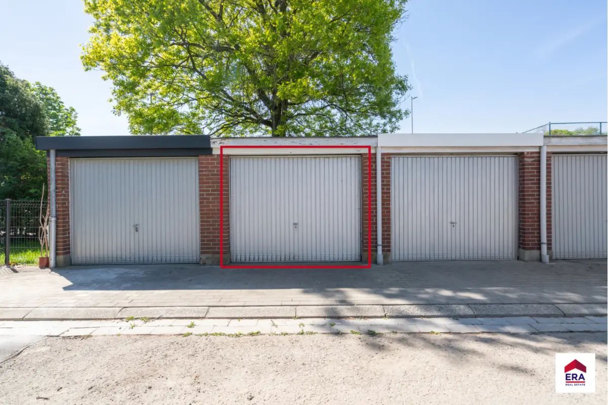 Box à vendre à Dilbeek 1700 33000.00€  chambres m² - annonce 747701