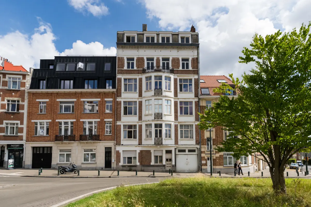 Immeuble de rapport - Immeuble à appartement à vendre à Uccle 1180 2250000.00€ 13 chambres 644.00m² - annonce 748216
