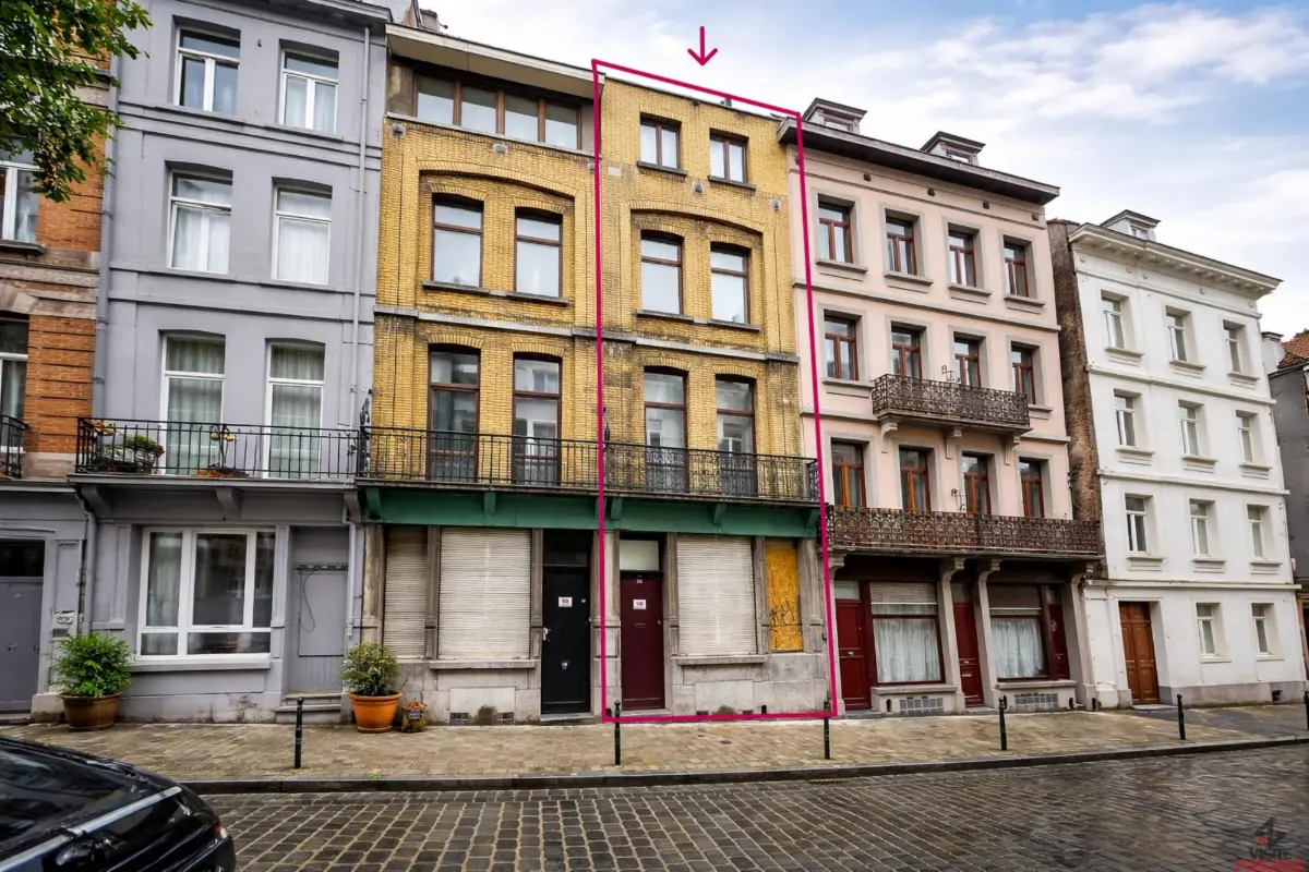 Maison à vendre à Bruxelles 1000 335000.00€ 5 chambres m² - annonce 749101