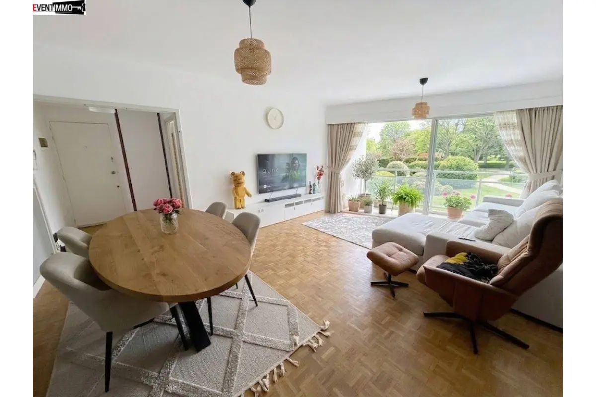 Appartement à  à Woluwe-Saint-Lambert 1200 295000.00€ 2 chambres 86.00m² - annonce 748555