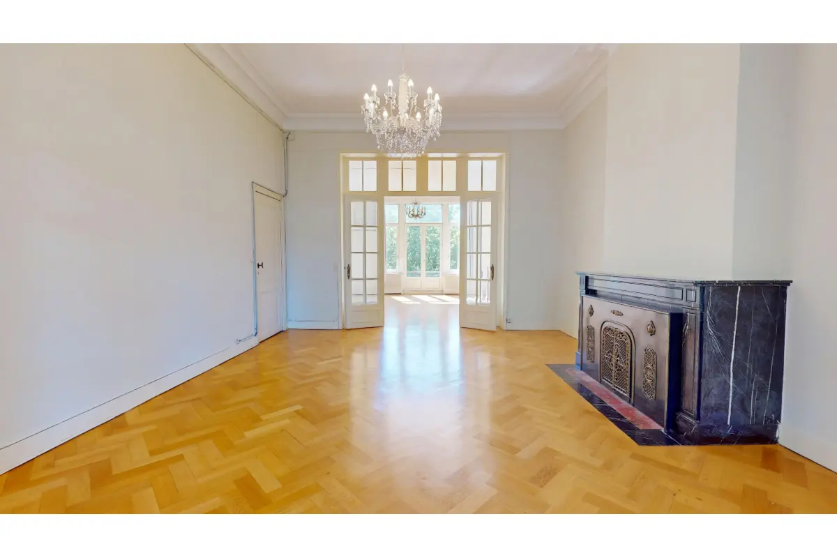 Appartement à  à Etterbeek 1040 1250.00€ 1 chambres 132.00m² - annonce 748708