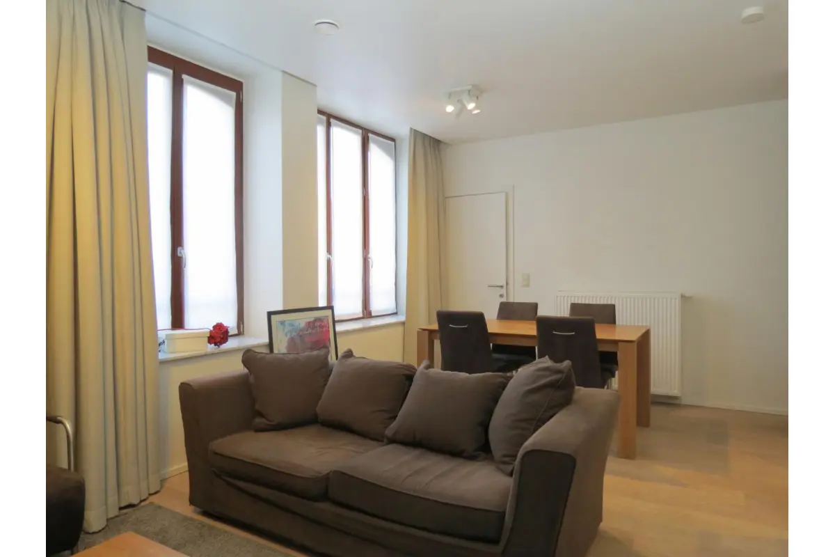 Benedenverdieping te  in Oudergem 1160 1500.00€ 2 slaapkamers 70.00m² - Zoekertje 749704