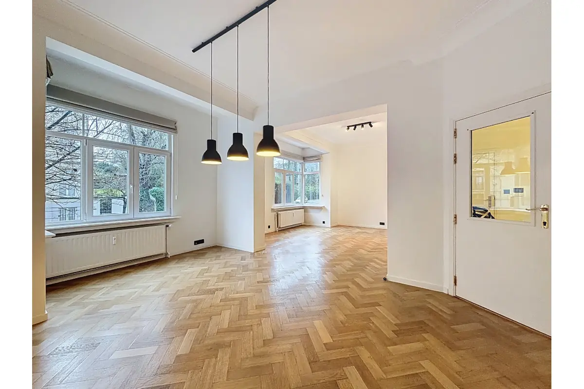 Rez-de-chaussée à louer à Ixelles 1050 1200.00€ 1 chambres 88.00m² - annonce 750112