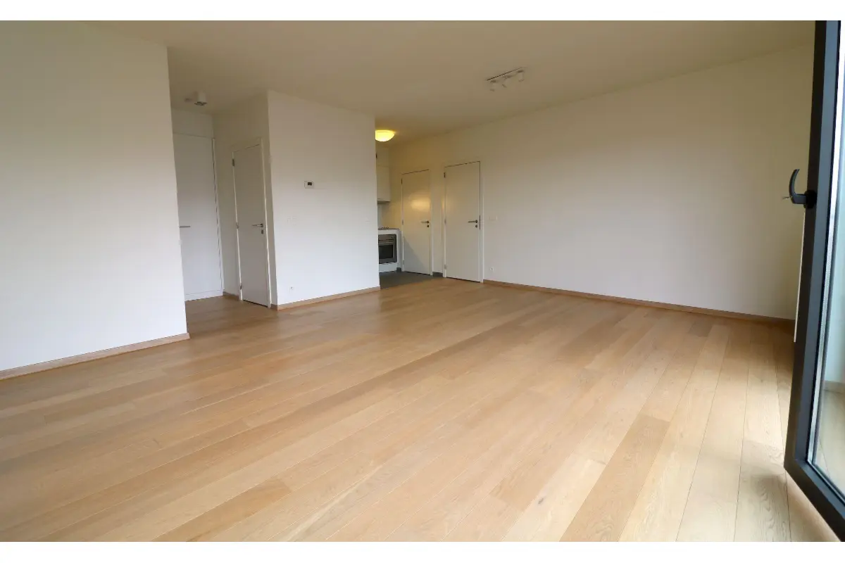 Appartement te  huur in Oudergem 1160 1400.00€ 2 slaapkamers 84.00m² - Zoekertje 750928