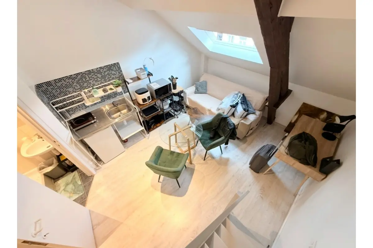 Mixgebouw te  huur in Elsene 1050 980.00€  slaapkamers m² - Zoekertje 751281