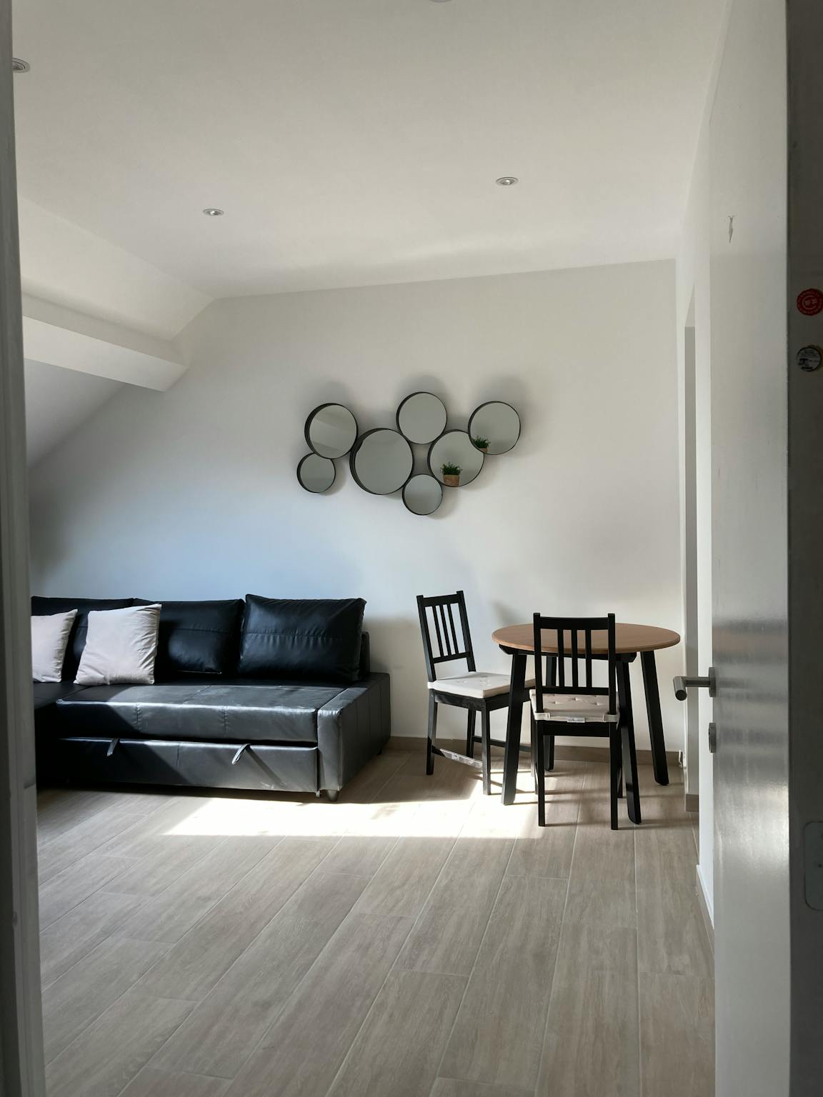 Appartement te  huur in Brussel 1000 1250.00€ 0 slaapkamers 35.00m² - Zoekertje 751507