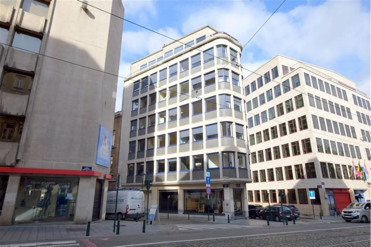 Commerce à louer à Bruxelles 1000 2175.00€ 4 chambres 130.00m² - annonce 751426