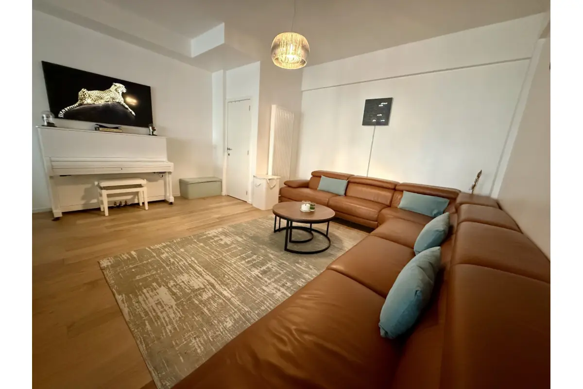 Rez-de-chaussée à vendre à Anderlecht 1070 447000.00€ 3 chambres 121.00m² - annonce 751424