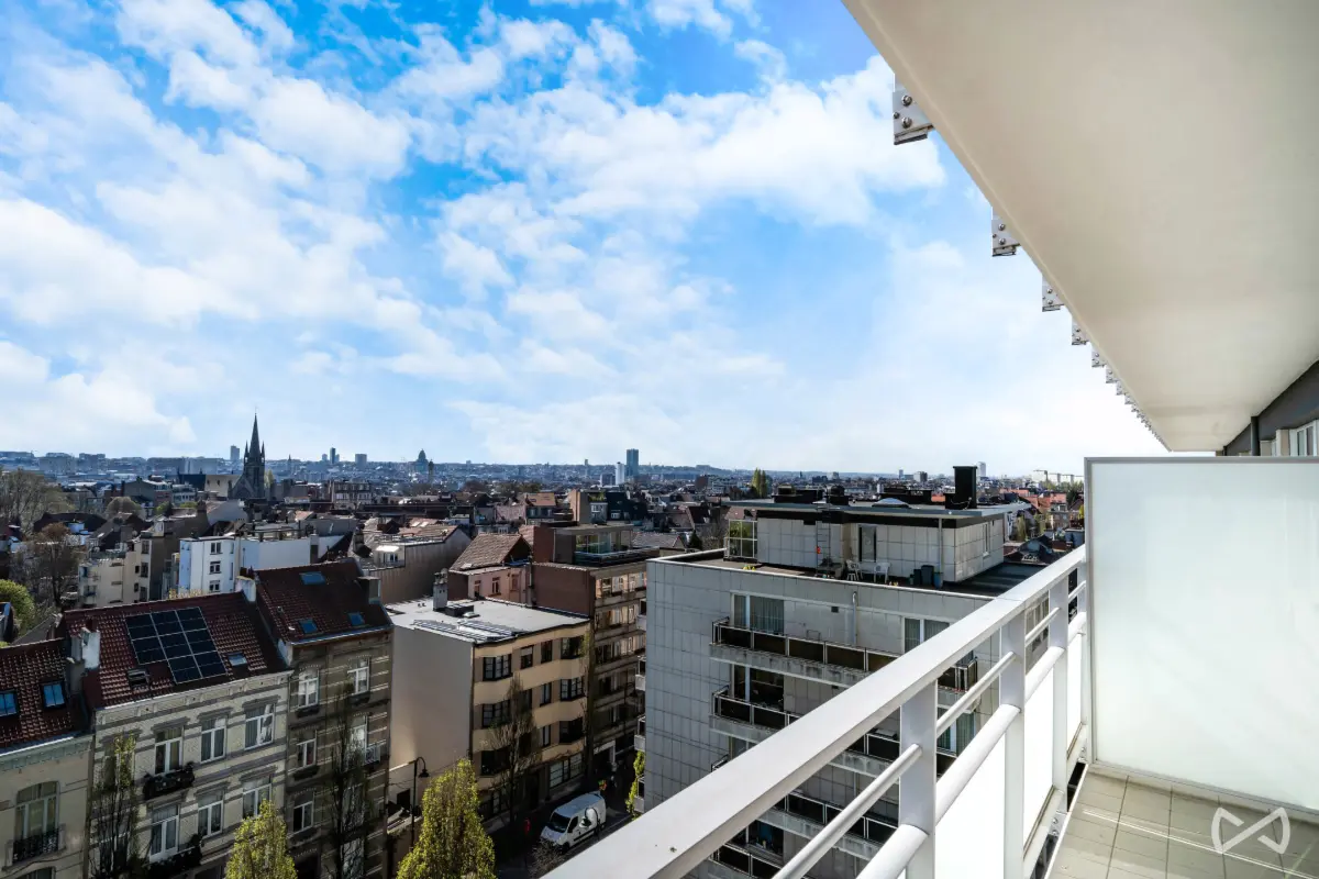 Appartement à vendre à Molenbeek-Saint-Jean 1080 189000.00€ 2 chambres 90.00m² - annonce 751449