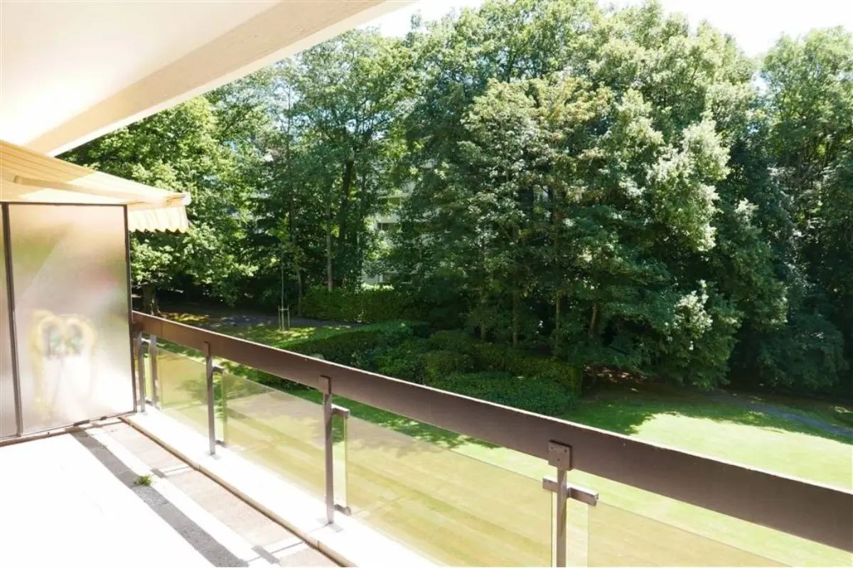Studio à louer à Uccle 1180 800.00€  chambres 45.00m² - annonce 751758