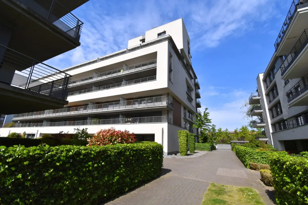 Appartement te  huur in Anderlecht 1070 1020.00€ 1 slaapkamers 82.00m² - Zoekertje 752564