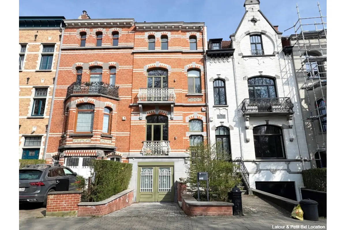Maison à louer à Woluwe-Saint-Pierre 1150 3850.00€ 4 chambres 265.00m² - annonce 752501