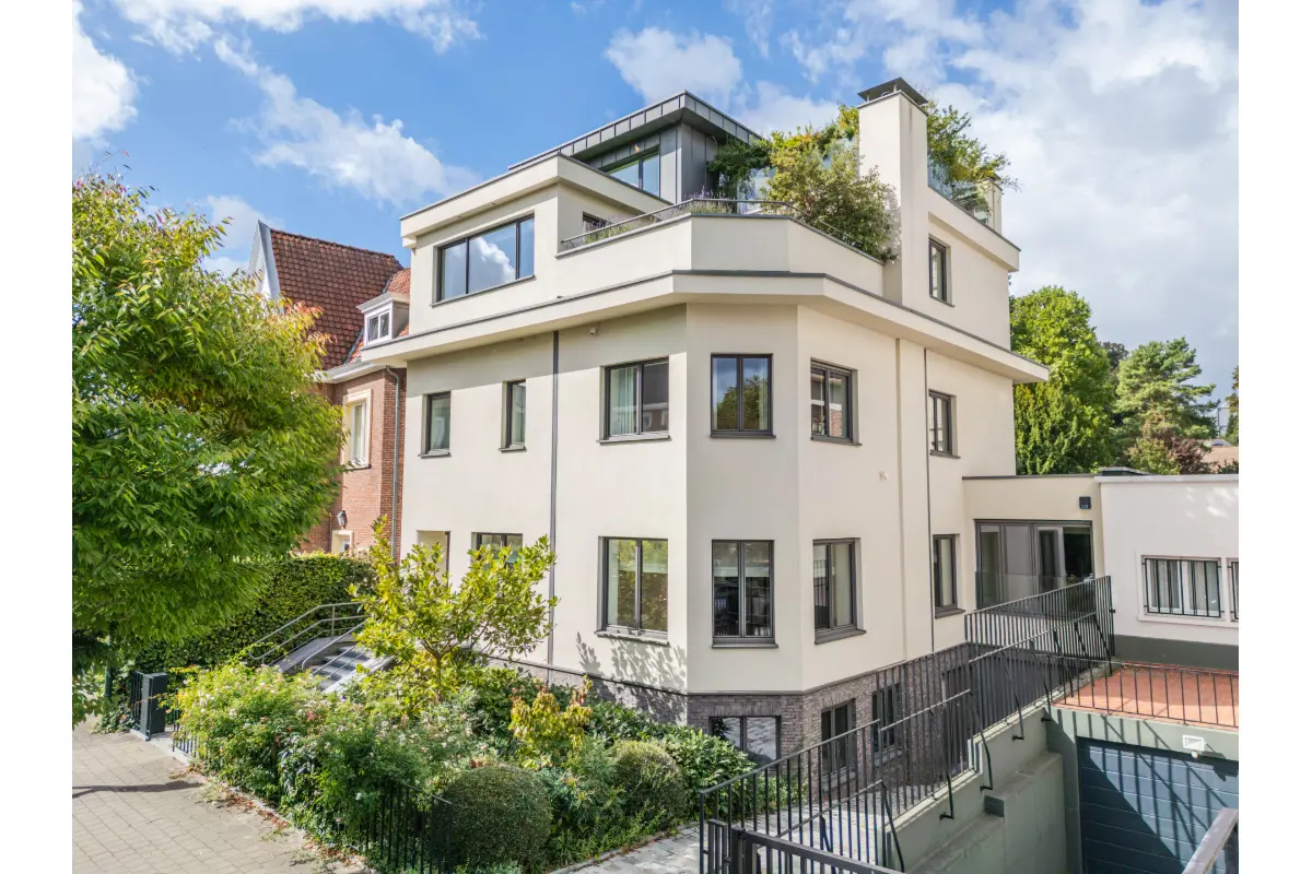 Maison à vendre à Woluwe-Saint-Pierre 1150 1990000.00€ 5 chambres 460.00m² - annonce 752255