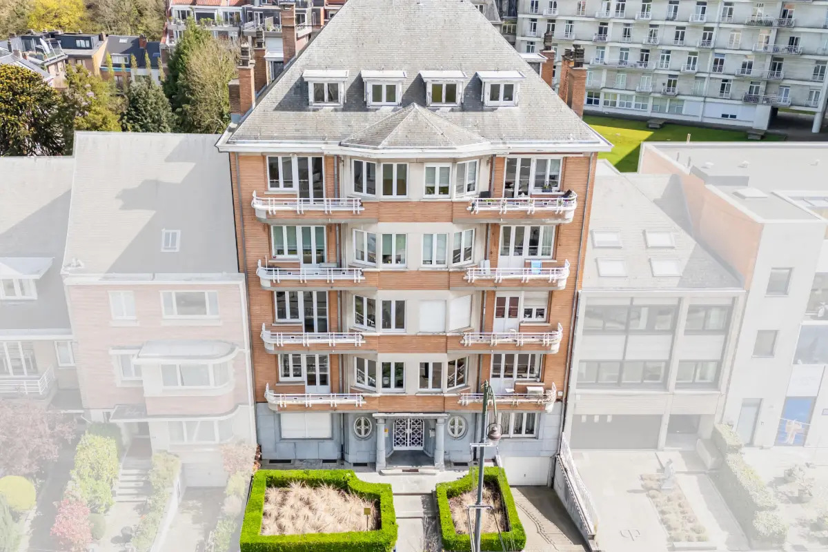 Appartement te  koop in Brussel 1000 495000.00€ 2 slaapkamers 162.00m² - Zoekertje 751813