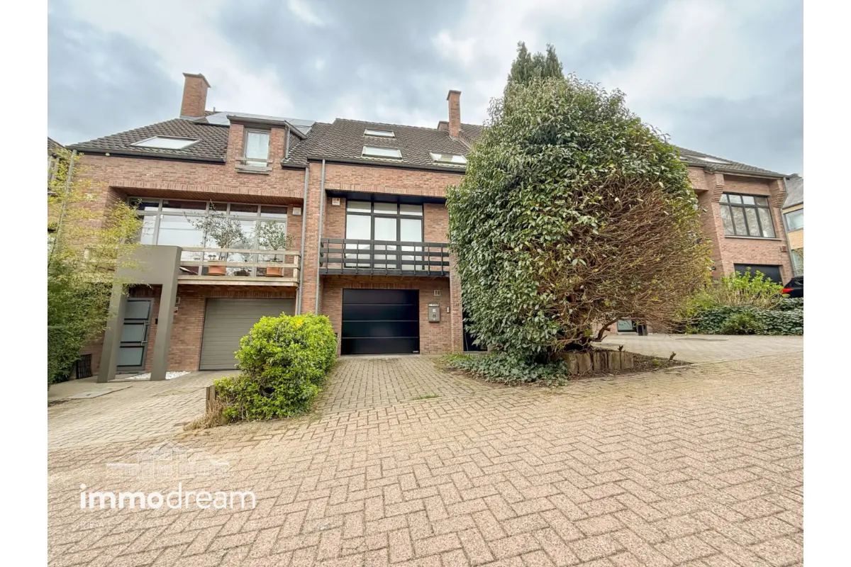 Maison à louer à Uccle 1180 2750.00€ 4 chambres 180.00m² - annonce 752289
