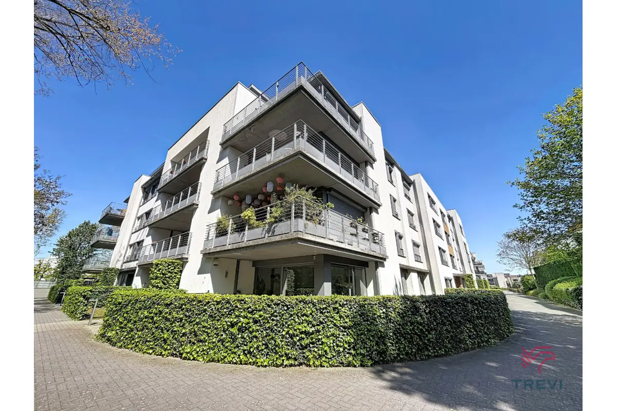 Appartement te  huur in Anderlecht 1070 1150.00€ 2 slaapkamers 100.00m² - Zoekertje 752420
