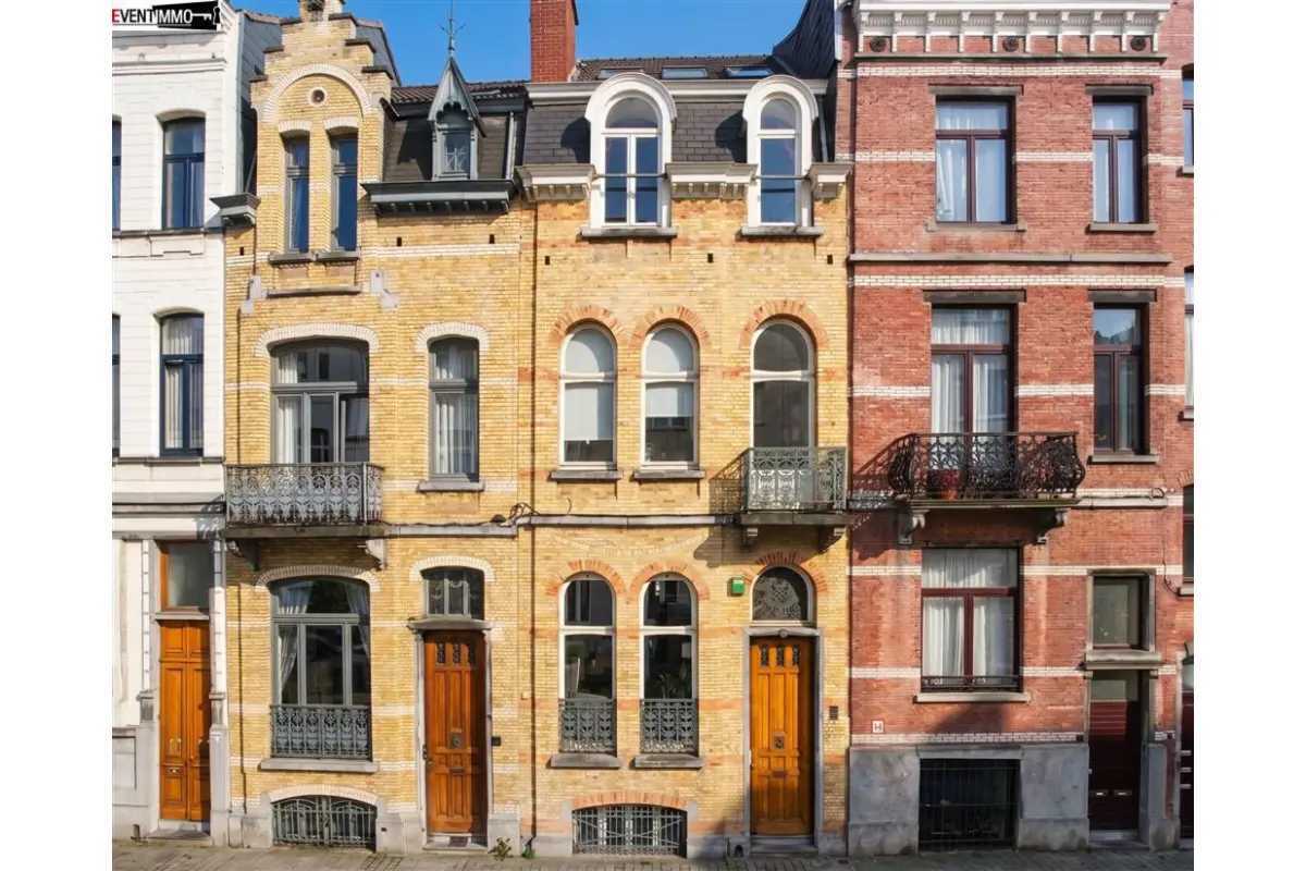 Maison à  à Bruxelles 1000 890000.00€ 5 chambres 288.00m² - annonce 752240