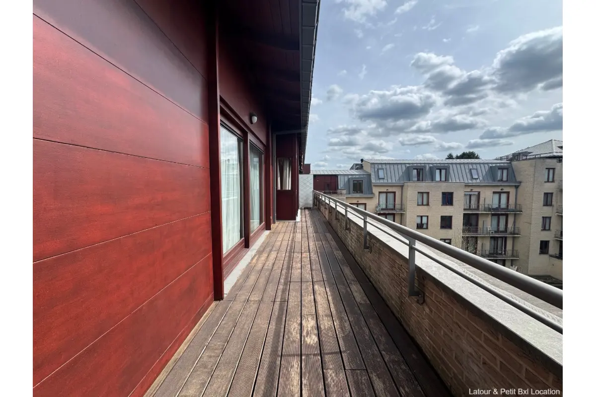 Appartement te  huur in Sint-Lambrechts-Woluwe 1200 2600.00€ 3 slaapkamers 140.00m² - Zoekertje 752500