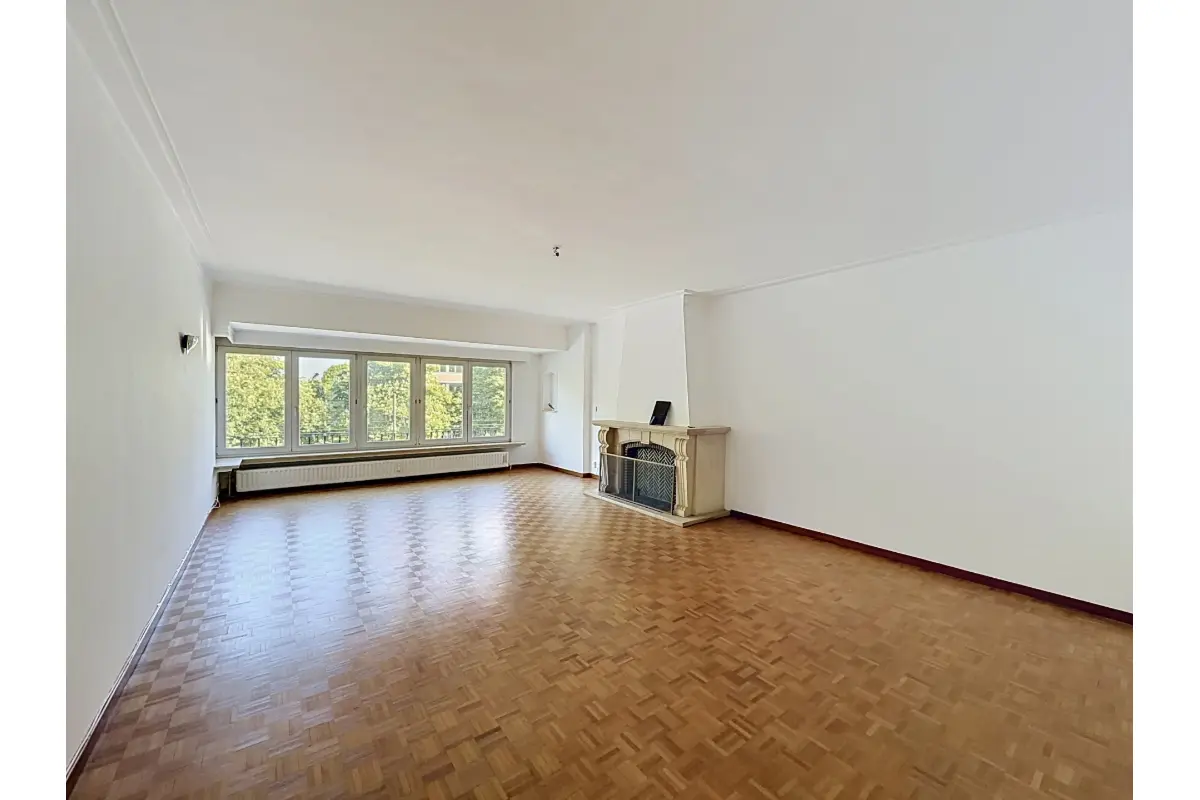 Appartement à  à Etterbeek 1040 1450.00€ 2 chambres 105.00m² - annonce 751800