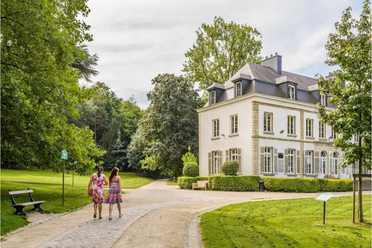 Villa te  koop in Ukkel 1180 1690000.00€ 5 slaapkamers 230.00m² - Zoekertje 751828