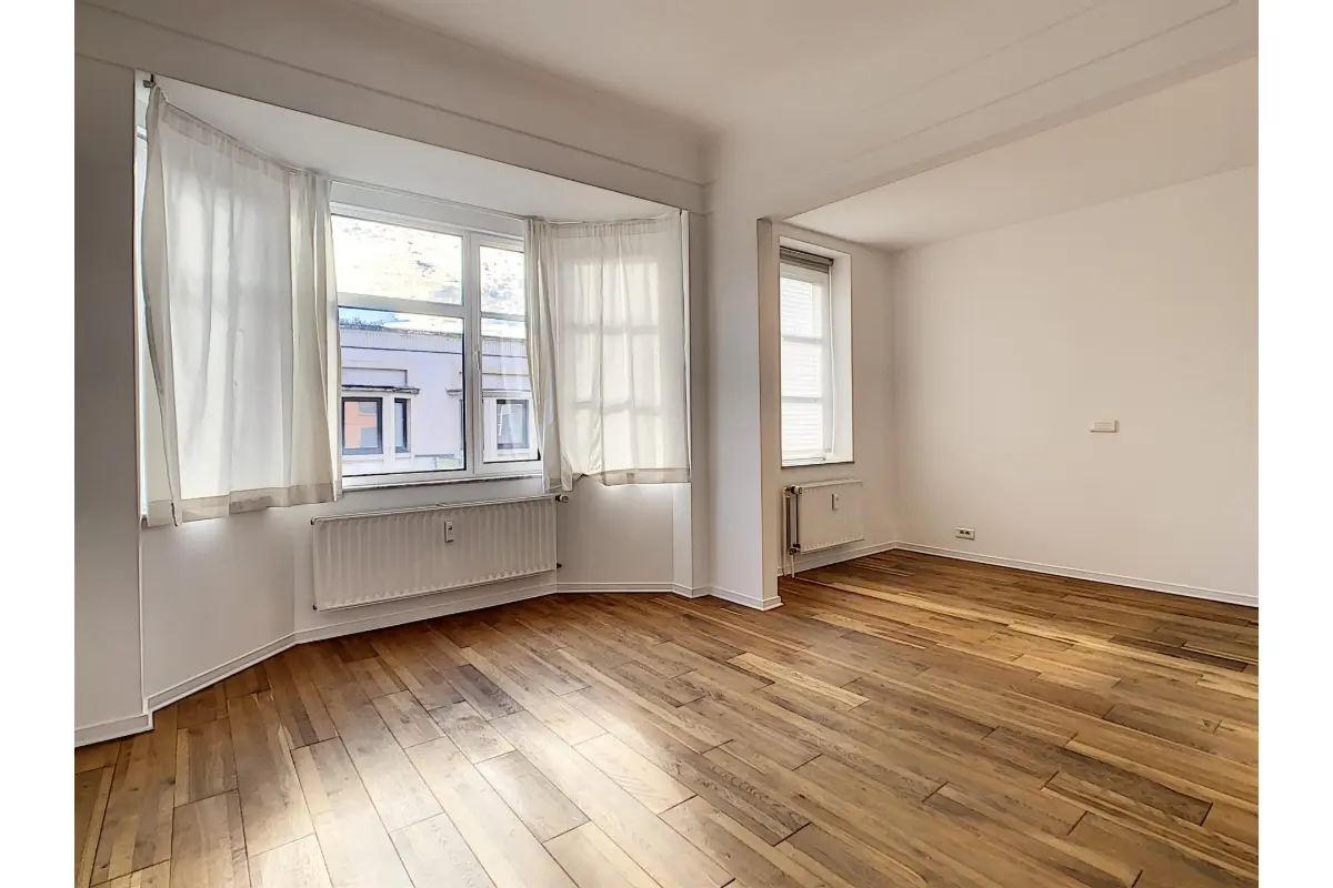 Studio à louer à Uccle 1180 950.00€ 0 chambres 63.00m² - annonce 753691
