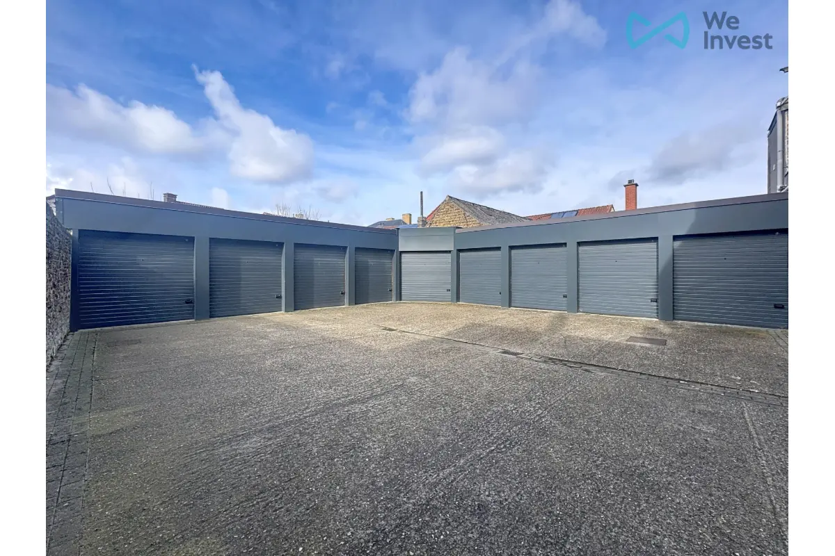 Parking & garage te  koop in Brugge 8000 57500.00€  slaapkamers m² - Zoekertje 753097