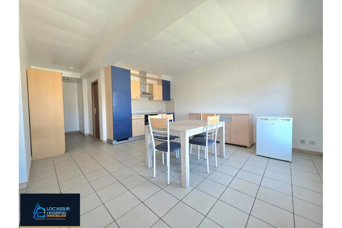 Studio à louer à Charleroi 6000 600.00€ 1 chambres 39.00m² - annonce 753246
