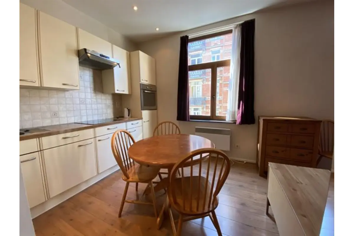 Studio à  à Saint-Gilles 1060 129000.00€ 1 chambres 26.00m² - annonce 753829