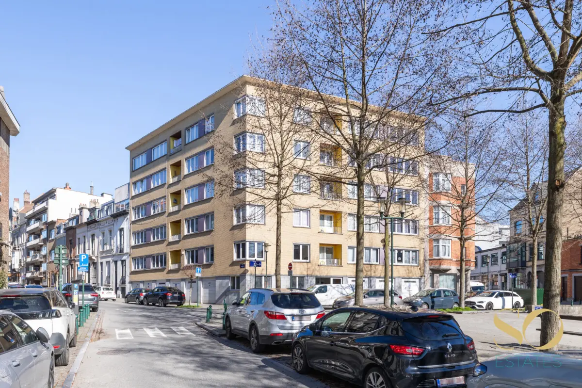Appartement te  koop in Laken 1020 225000.00€ 2 slaapkamers 94.00m² - Zoekertje 753753