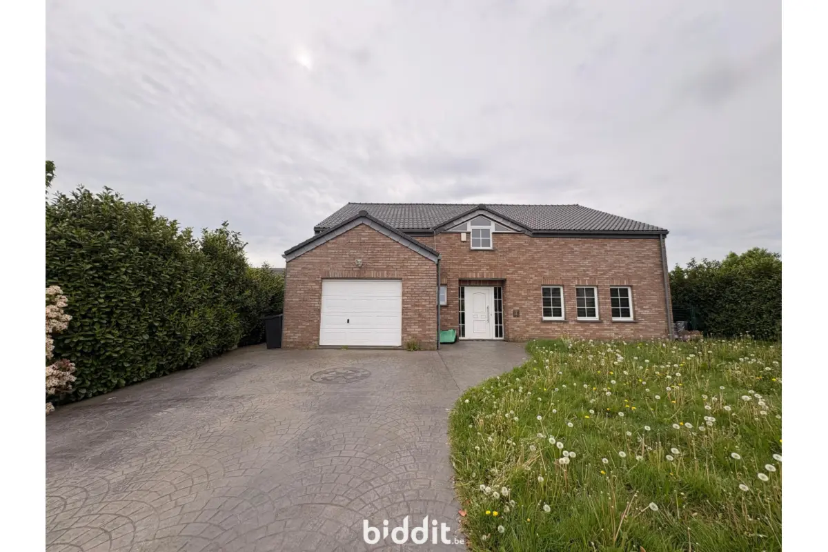 Villa te  koop in Soumagne 4630 390000.00€ 5 slaapkamers m² - Zoekertje 753013