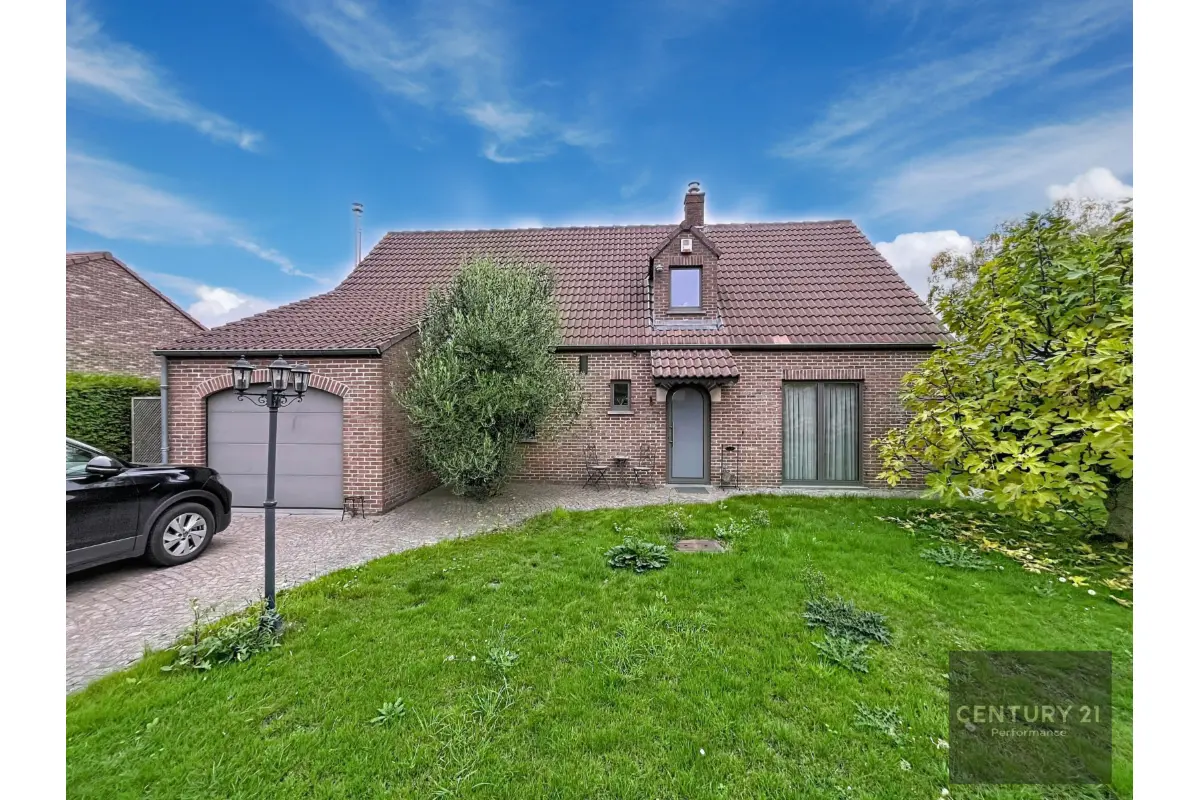 Villa te  koop in Tubeke 1480 515000.00€ 5 slaapkamers 194.00m² - Zoekertje 752978