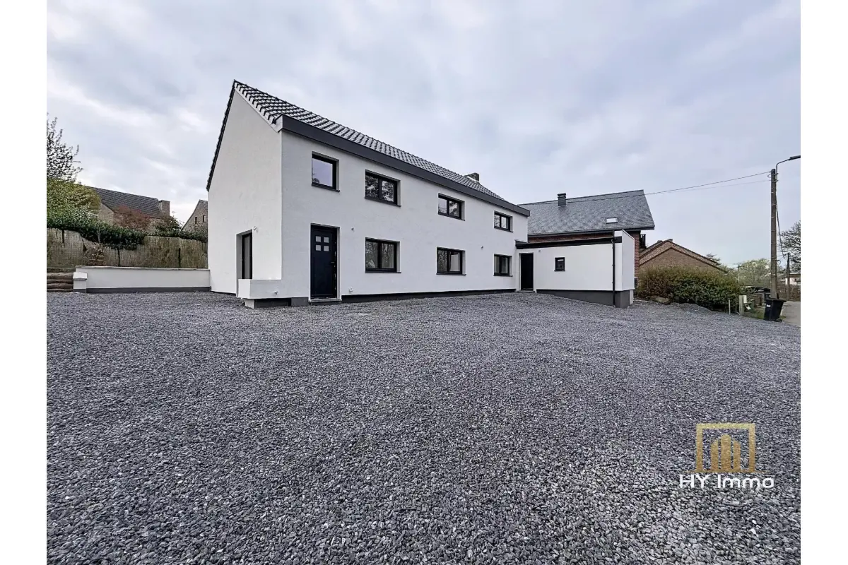 Villa te  koop in Nijvel 1400 499000.00€ 5 slaapkamers m² - Zoekertje 754055