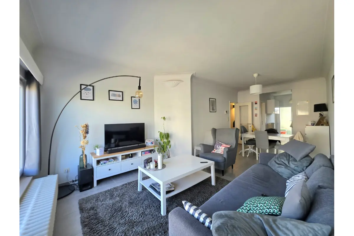 Appartement à  à Woluwe-Saint-Pierre 1150 1100.00€ 1 chambres 72.00m² - annonce 753824