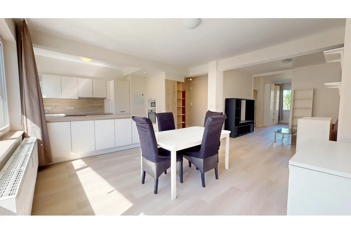 Appartement à  à Auderghem 1160 1100.00€ 1 chambres 76.00m² - annonce 753635