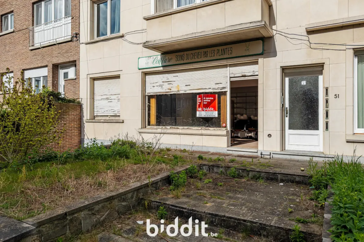 Appartement te  koop in Laken 1020 100000.00€ 1 slaapkamers m² - Zoekertje 755125