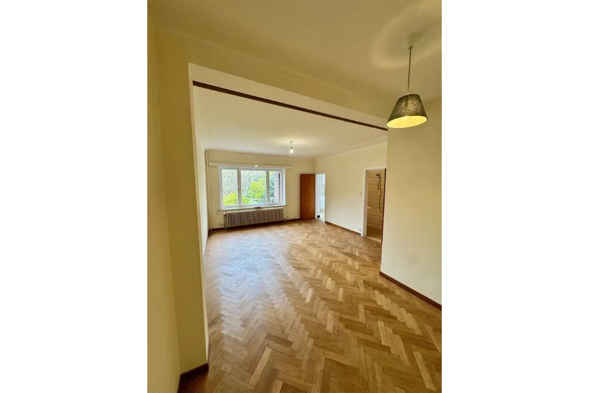 Studio à louer à Ixelles 1050 950.00€  chambres 52.00m² - annonce 754880