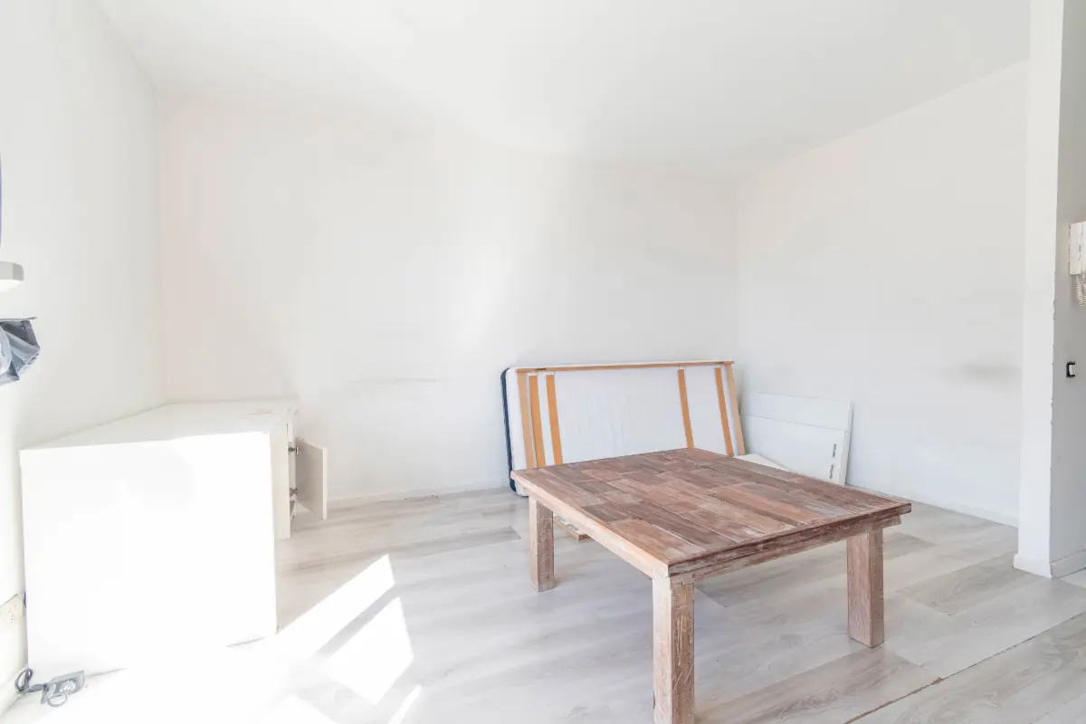Studio à vendre à Jette 1090 127500.00€  chambres 26.00m² - annonce 754463