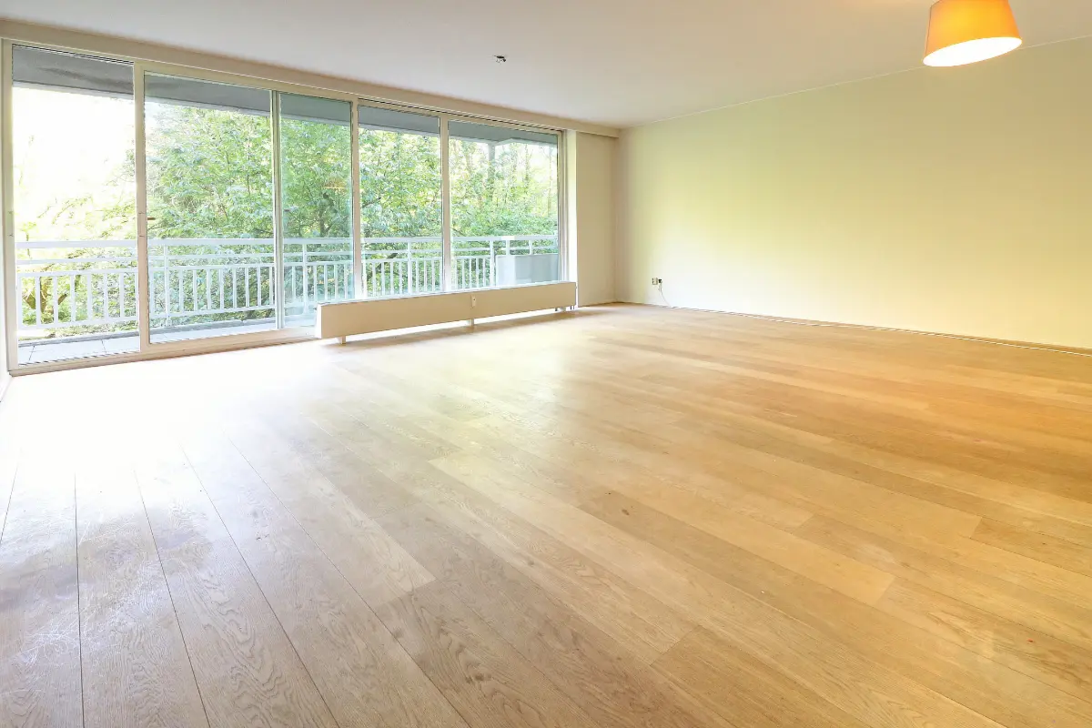 Appartement à  à Ixelles 1050 1850.00€ 4 chambres 140.00m² - annonce 754686