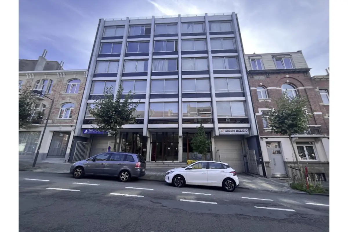 Commerce à vendre à Schaerbeek 1030 1200000.00€  chambres 1579.00m² - annonce 755767