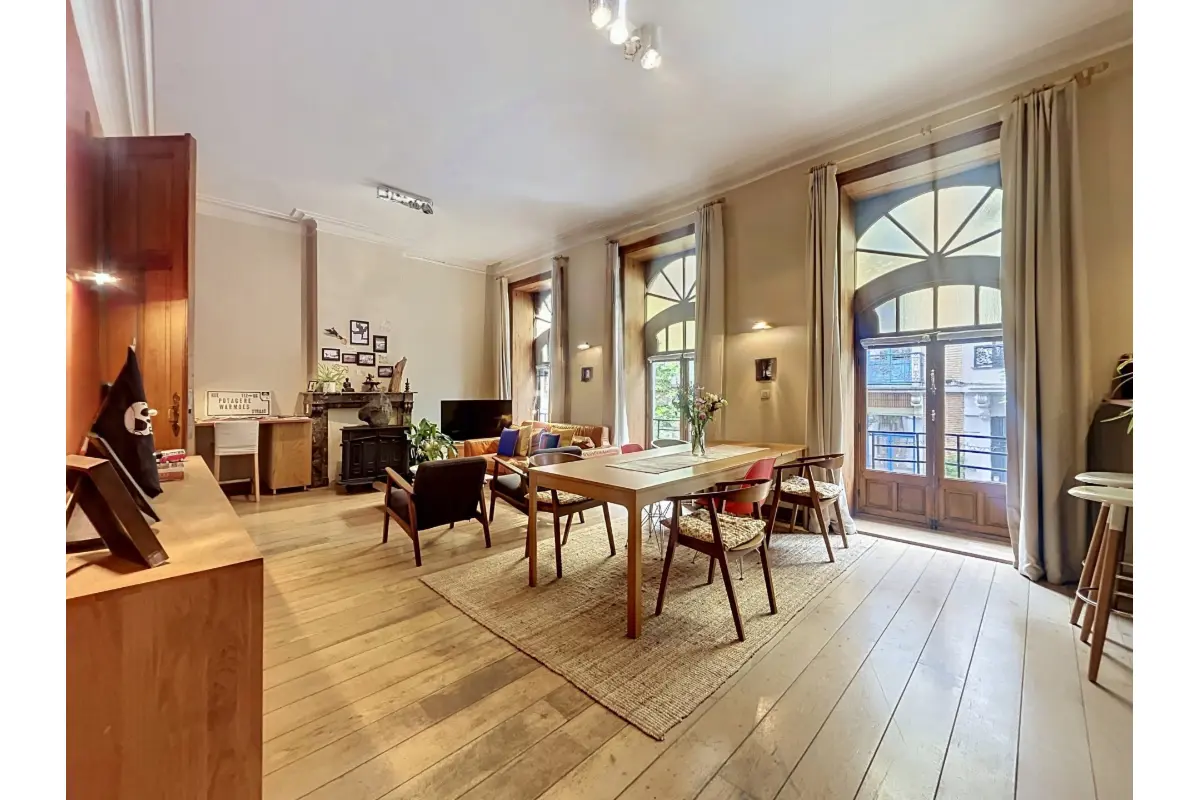 Appartement à  à Bruxelles 1000 2250.00€ 3 chambres 130.00m² - annonce 755366